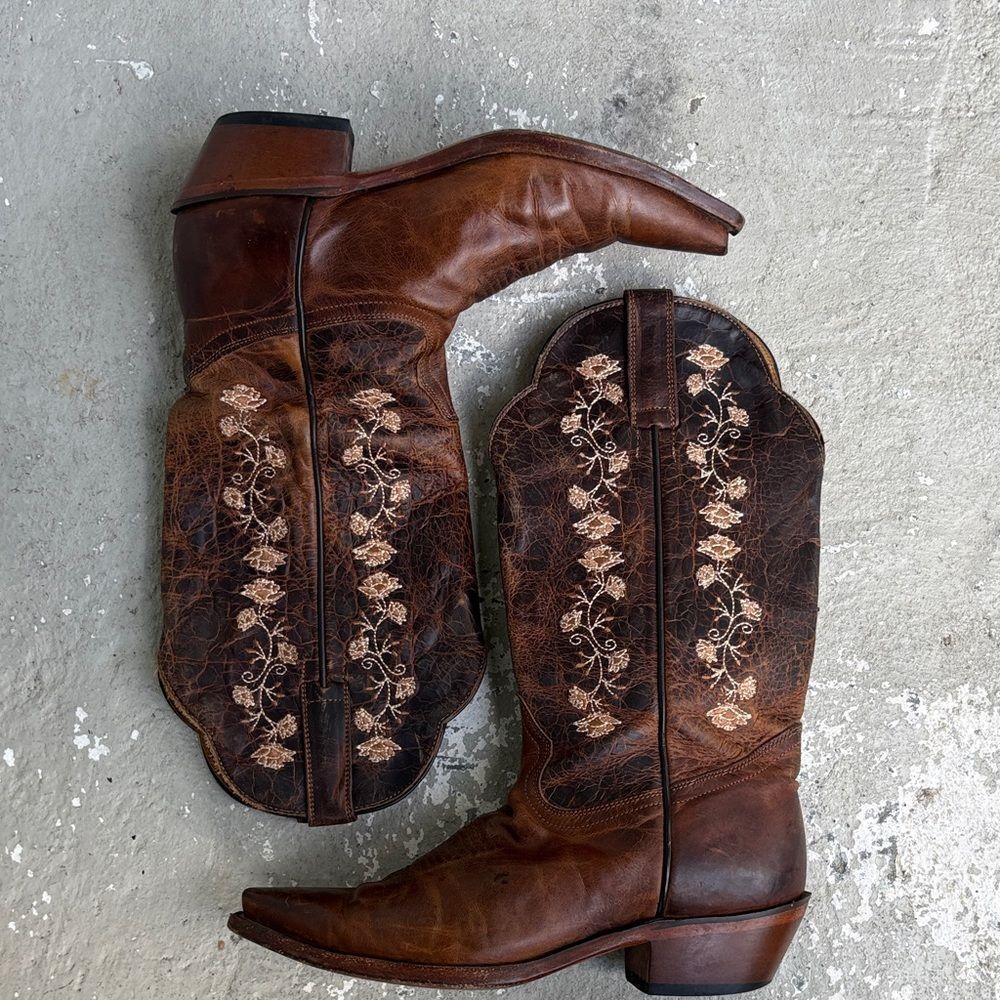 Rugged Country embroidered cowboy boots